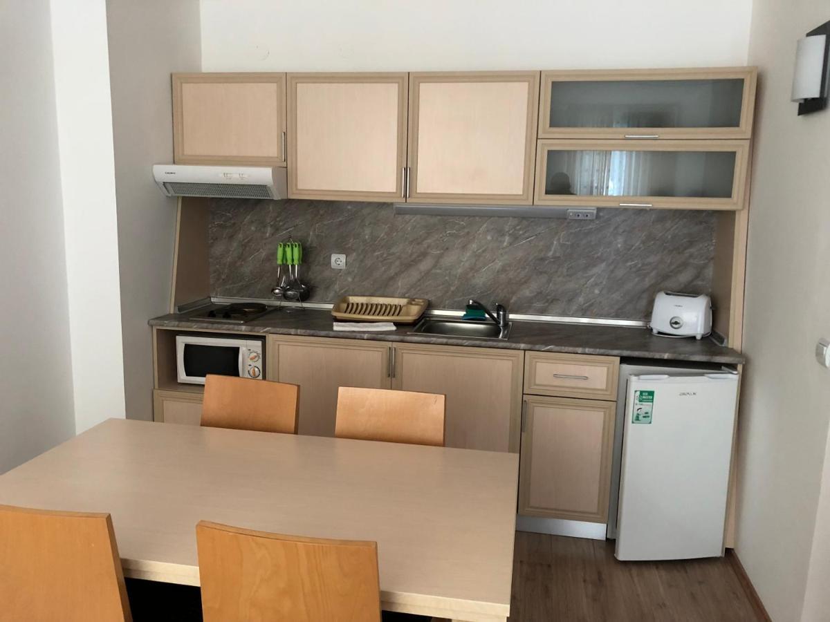 Апартамент В Хотел Стената, Пампорово Apartman Szmoljan Kültér fotó
